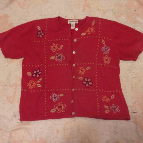 Alfred Dunner Women's Red Flower Embroidered Padded Cardigan Sweater Size Large - Picture 1 of 13